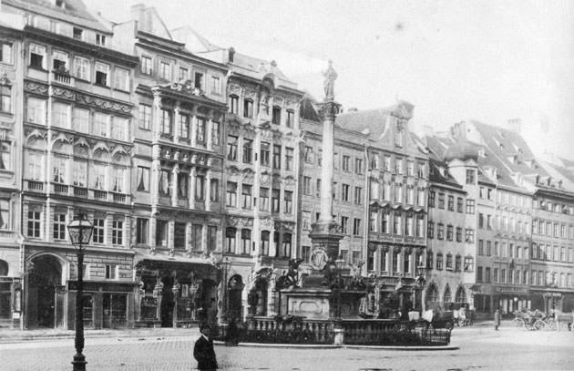 Marienplatz um 1867