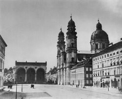  - Odeonsplatz 