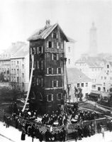  - Der Steigerturm der Feuerwehr
