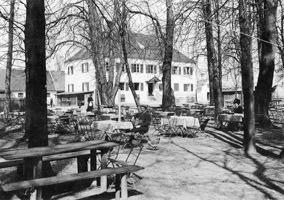  - Biergarten Aumeister