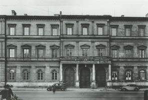  - Herzog-Max-Palais