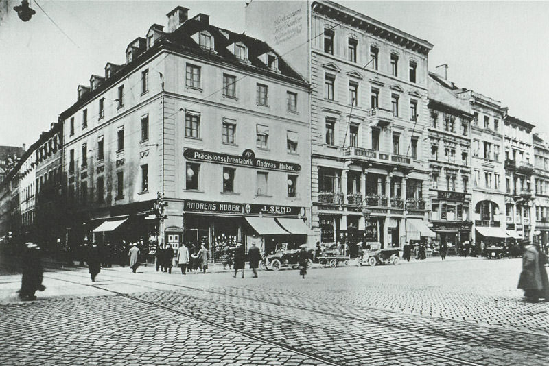 Max-Joseph-Platz