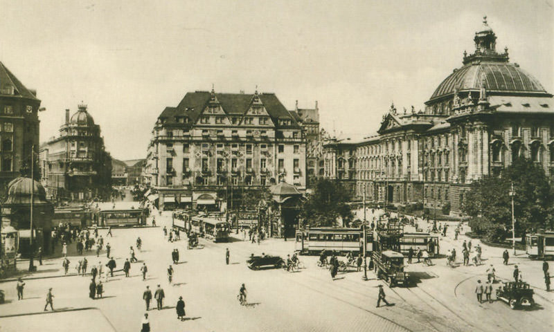 Karlsplatz