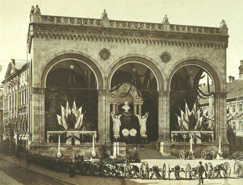 Historische Ansicht: Siegesfeier an der Feldherrnhalle