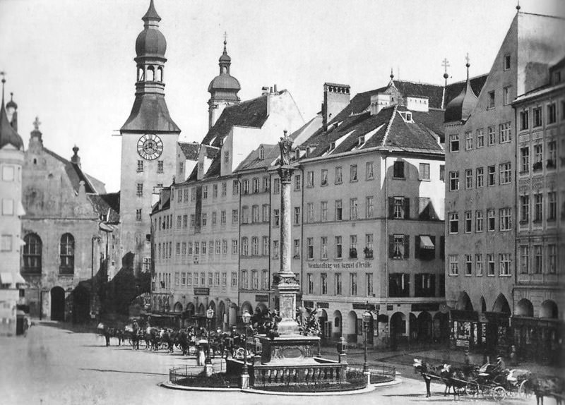 Marienplatz