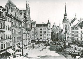  - Der Marienplatz
