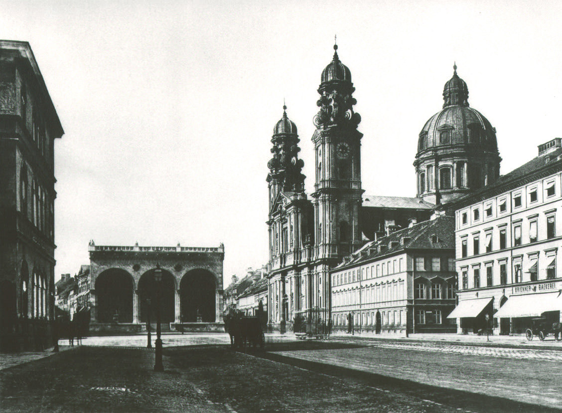 Odeonsplatz