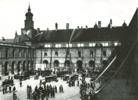  - Feuerwehrübung in der 
Residenz