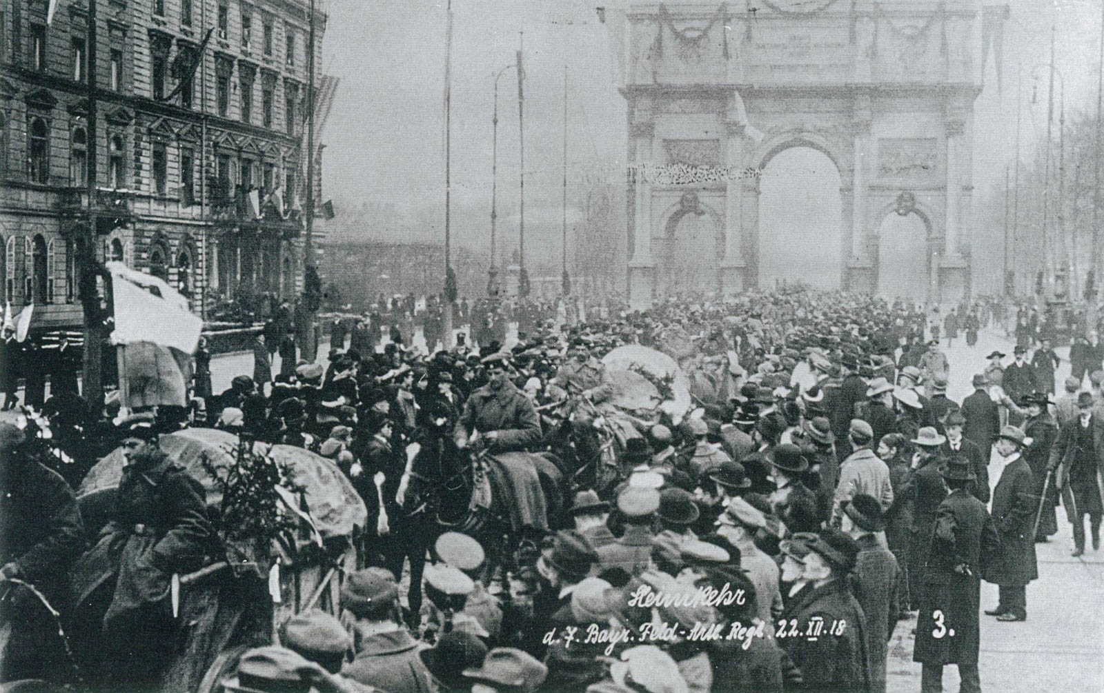 Einzug des 7. Bayerischen Feldartillerieregiments in der Ludwigstraße