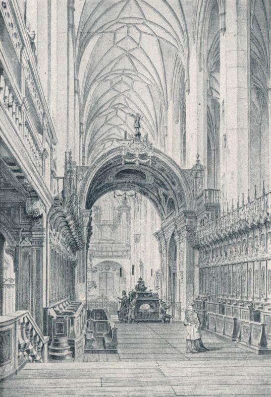 Inneres der Frauenkirche vor der Restaurierung in den 60er Jahren