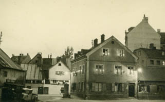  - Paulanerplatz