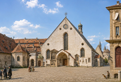 Das „Franziskanerkloster“ um 1800, rechts das v. Törringsche Palais