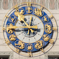 Altes Rathaus - Uhr – Foto aus München