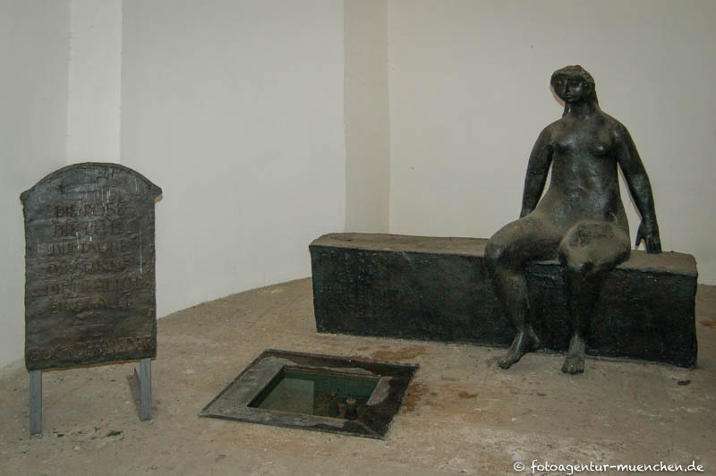 Heinrich-Heine-Brunnen