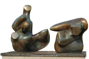 Gerhard Willhalm – Zweiteilige liegende Figur