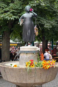 Liesl-Karlstadt-Brunnen