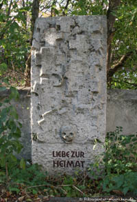  - Kriegerdenkmal - Alte St. Georgskirche