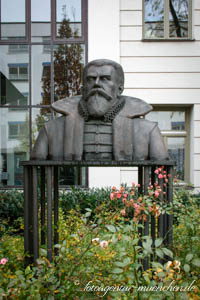  - Denkmal für Philipp Apian