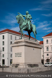 Thorwaldsen Bertel - Reiterdenkmal für Kurfürst Maximilian I.