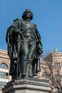 Zumbusch Caspar von - Bronzestandbild von Benjamin Thompson