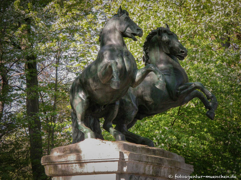 Wilde Pferde – Denkmal/Kunstwerk in München