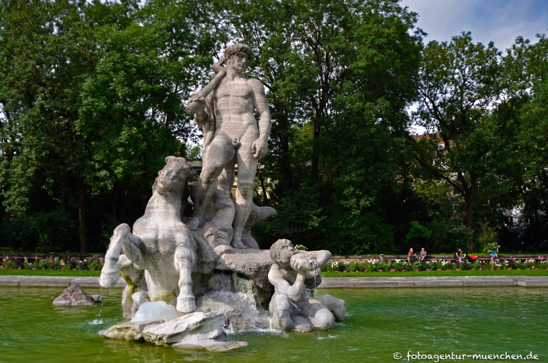 Neptunbrunnen