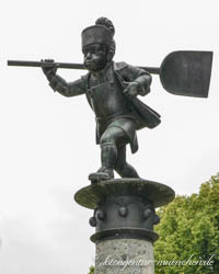  - Schüleinbrunnen