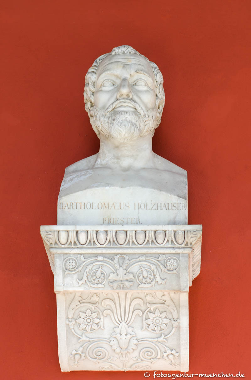 Bartholomäus Holzhäuser – Denkmal/Kunstwerk in München