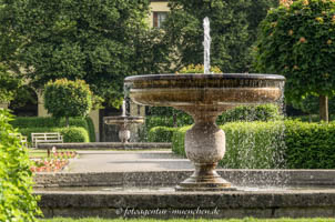 Klenze Leo von - Vier Schalenbrunnen