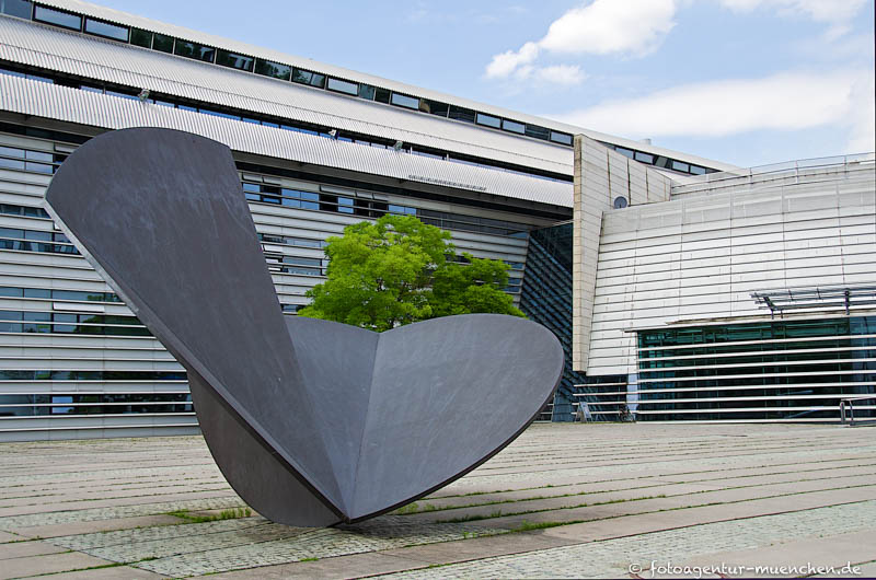 Große Blattfigur