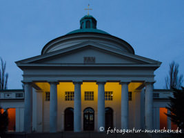 Gerhard Willhalm – Aussegnungshalle OstfriEdhof