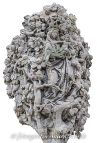  - Madonna im Birnbaum