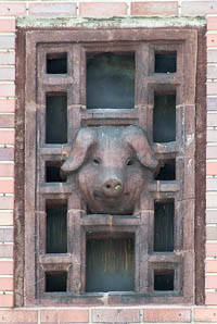 May Karl - Schlachthof - Relief
