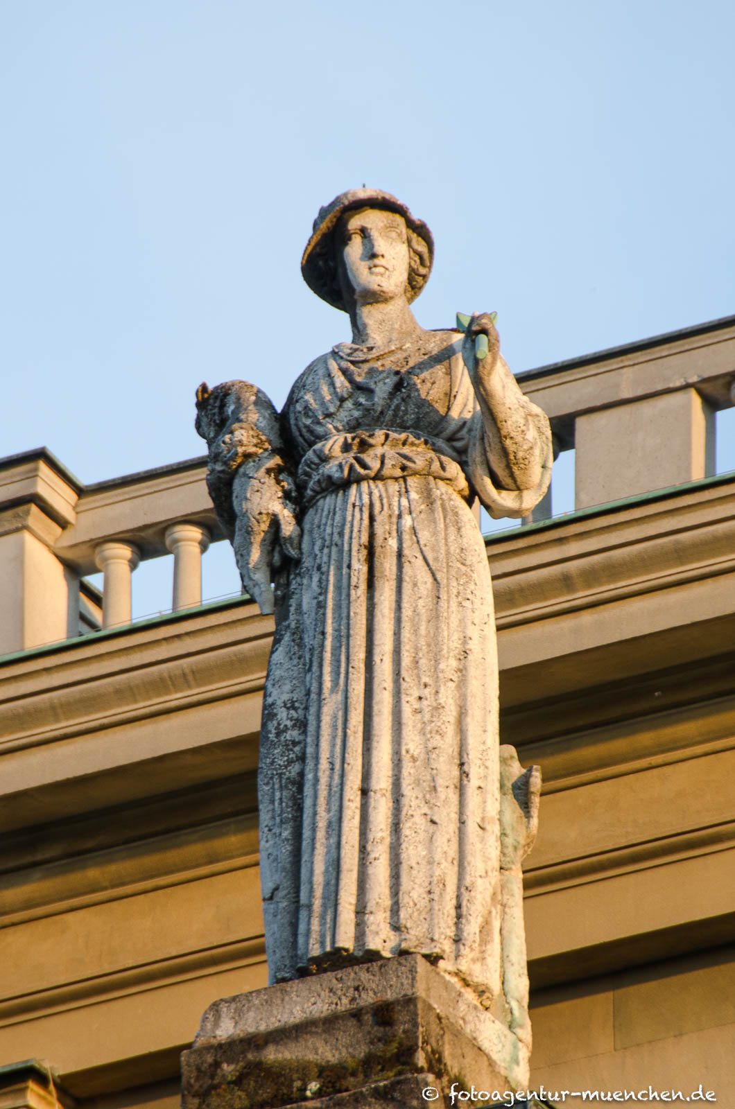 Allegorie für Oberbayern (Schäferin)