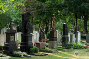 Gerhard Willhalm – Gräber auf dem Westfriedhof