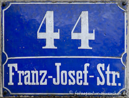 Gerhard Willhalm – Hausnummer - Franz-Joseph-Straße