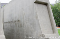  - Denkmal der grauen Busse