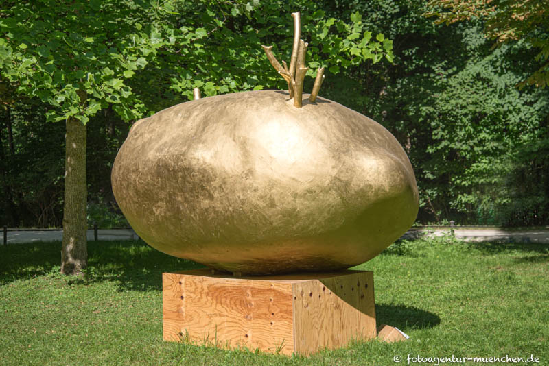 Die Kartoffel – Denkmal/Kunstwerk in München