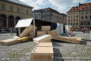 Gerhard Willhalm – Trojanisches Pferd am Max-Joseph-Platz