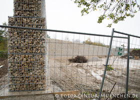 Gerhard Willhalm – Neuperlacher Mauer