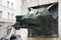  - Rotkäpchenbrunnen