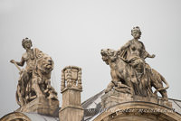 Giebelfiguren – Foto aus München