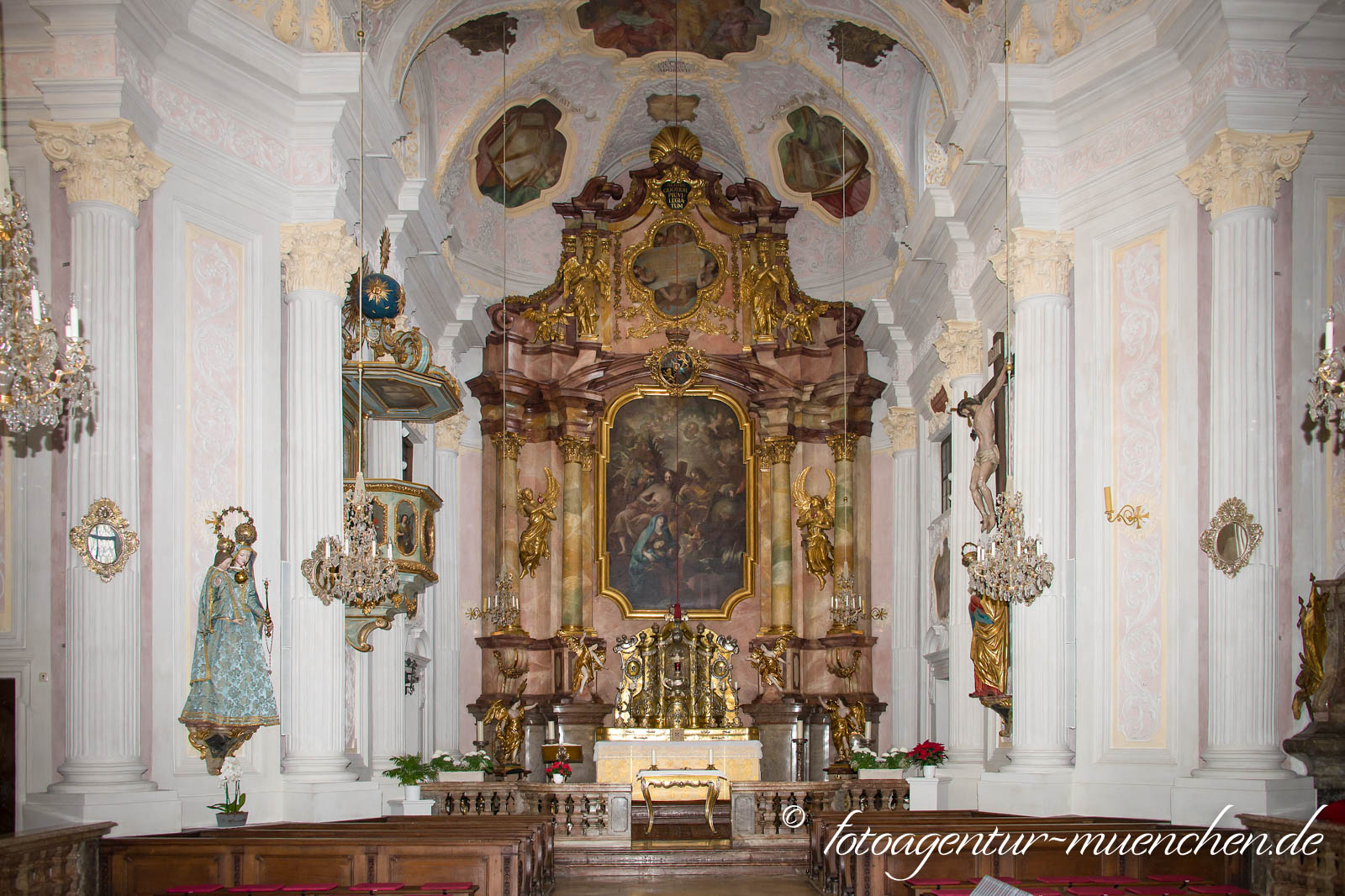 Altarraum der Dreifaltigkeitskirche
