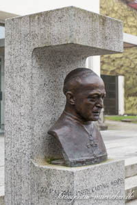  - Büste - Kardinal Wendel