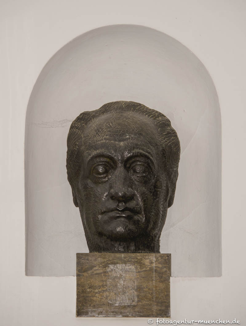 Büste - Johann Wolfgang von Geothe – Denkmal/Kunstwerk in München