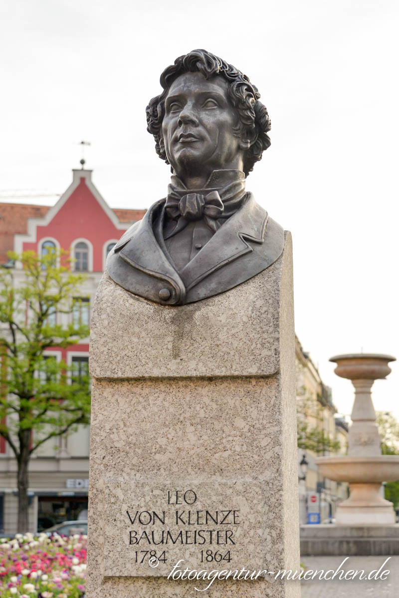 Leo von Klenze – Denkmal/Kunstwerk in München