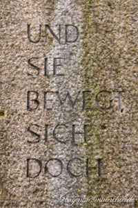 - Gedenkstein- Galileo Galilei