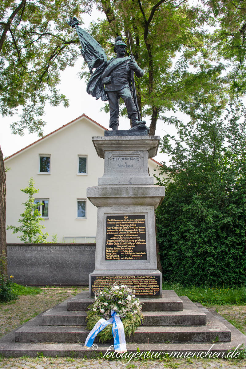 Kriegerdenkmal
