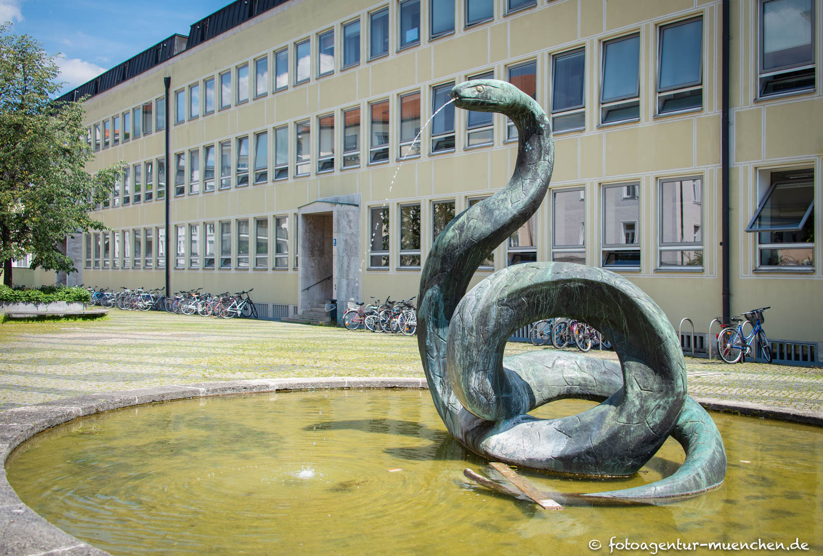 Schlangenbrunnen