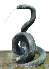  - Schlangenbrunnen